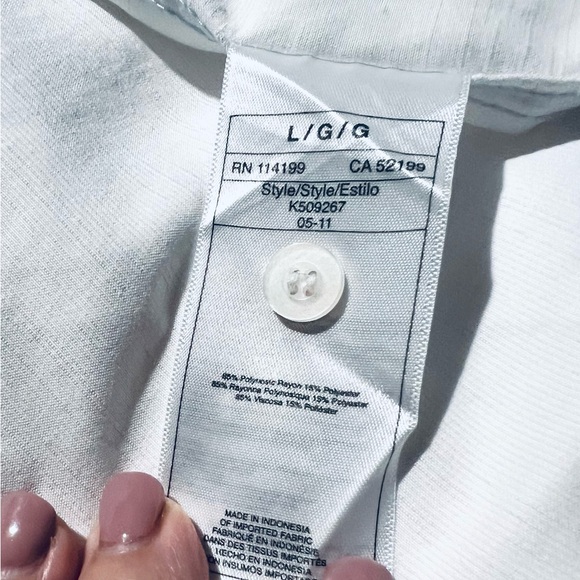 Quicksilver Sz Large White Casual Button Down Shirt 85% Rayon - Picture 4 of 4